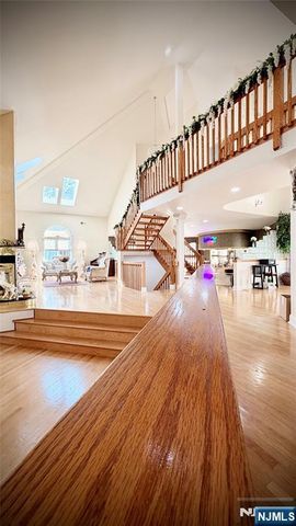 710 Totowa Road, Totowa, NJ 07512