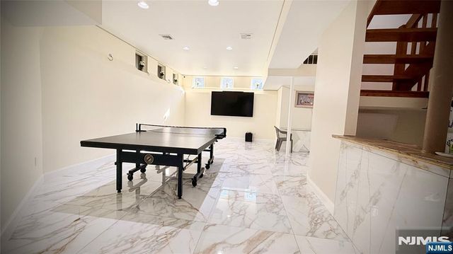 710 Totowa Road, Totowa, NJ 07512