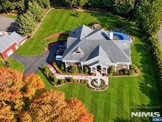 710 Totowa Road, Totowa, NJ 07512