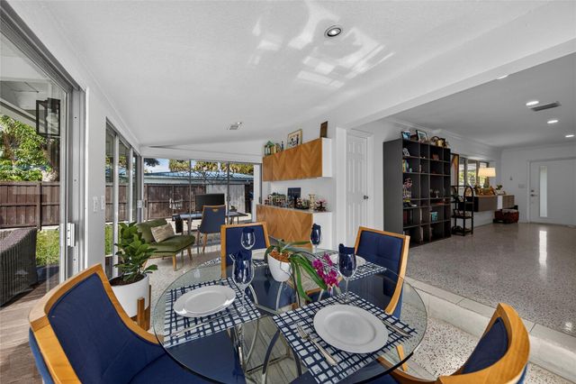 2701 NE 10th Terrace, Wilton Manors, FL 33334