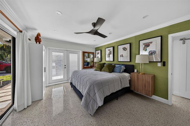 2701 NE 10th Terrace, Wilton Manors, FL 33334