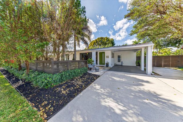 2701 NE 10th Terrace, Wilton Manors, FL 33334