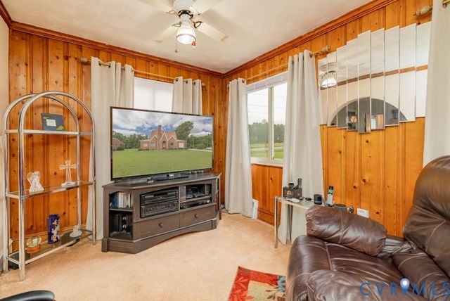 1300 Sussex Dr, Emporia, VA 23847