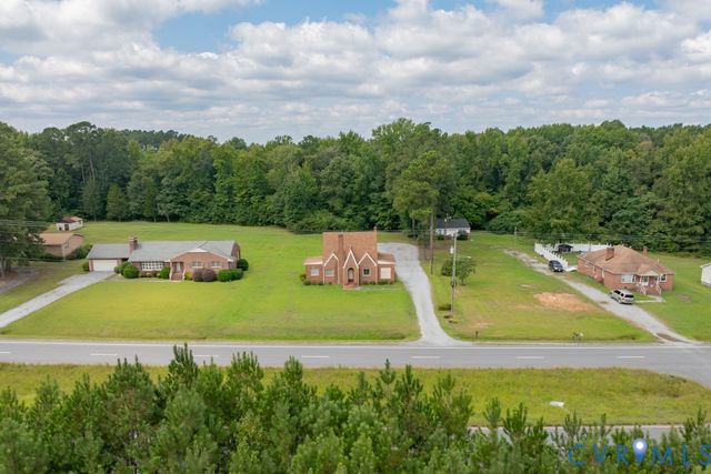 1300 Sussex Dr, Emporia, VA 23847