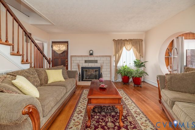 1300 Sussex Dr, Emporia, VA 23847