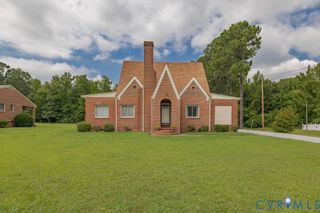 1300 Sussex Dr, Emporia, VA 23847