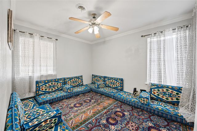 2105 Cloverdale Street, Arlington, TX 76010