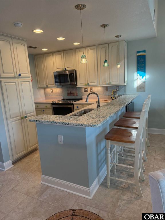 Image 26 of property listing at 125 Pirates Way Unit# 125D, Manteo, NC 27954