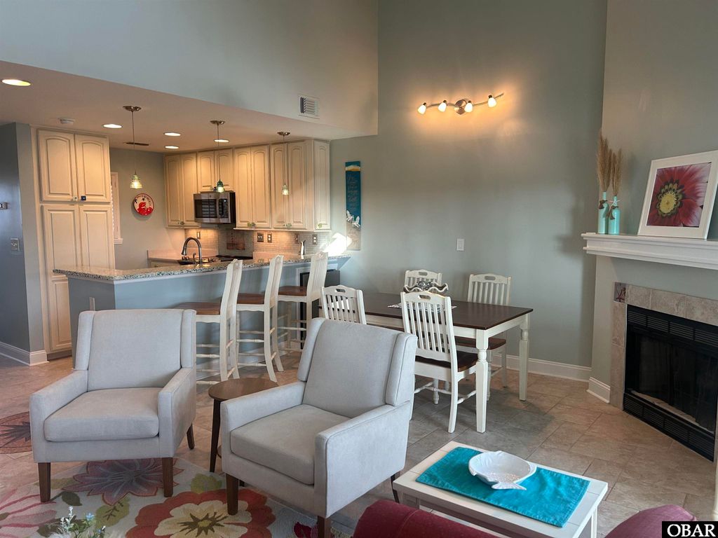 Image 30 of property listing at 125 Pirates Way Unit# 125D, Manteo, NC 27954