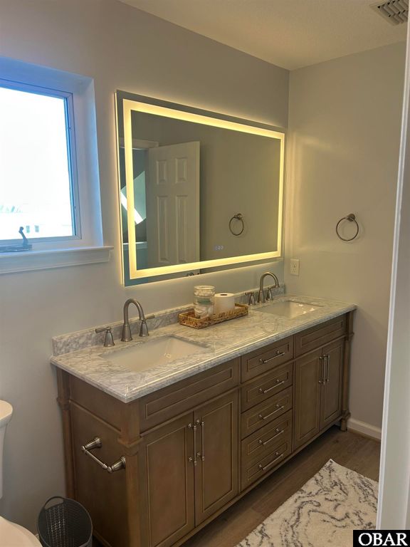 Image 33 of property listing at 125 Pirates Way Unit# 125D, Manteo, NC 27954