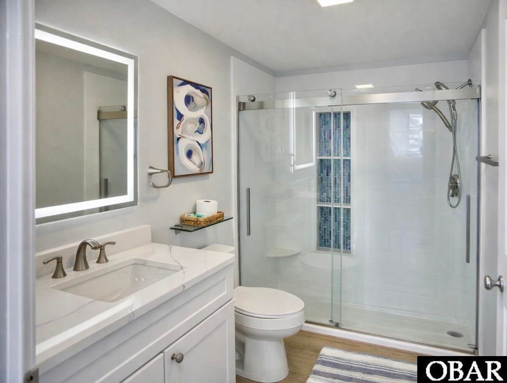 Image 39 of property listing at 125 Pirates Way Unit# 125D, Manteo, NC 27954