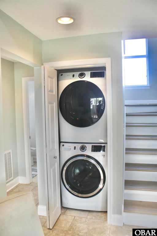 Image 40 of property listing at 125 Pirates Way Unit# 125D, Manteo, NC 27954