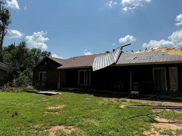 6700 Al Highway 22 . N, Valley Grande, AL 36701