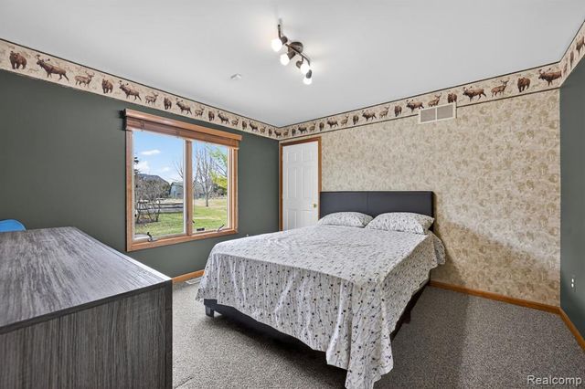 4891 Maceri Circle, Sterling Heights, MI 48314