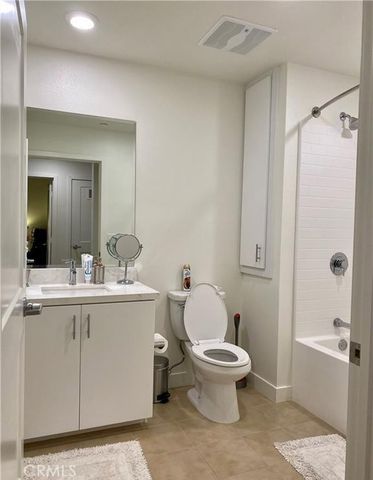 1204 Nolita, Irvine, CA 92612