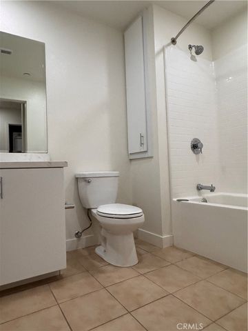 1204 Nolita, Irvine, CA 92612