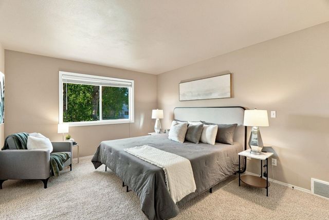 23009 E Settler Dr, Liberty Lake, WA 99019