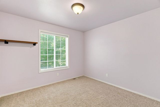 23009 E Settler Dr, Liberty Lake, WA 99019
