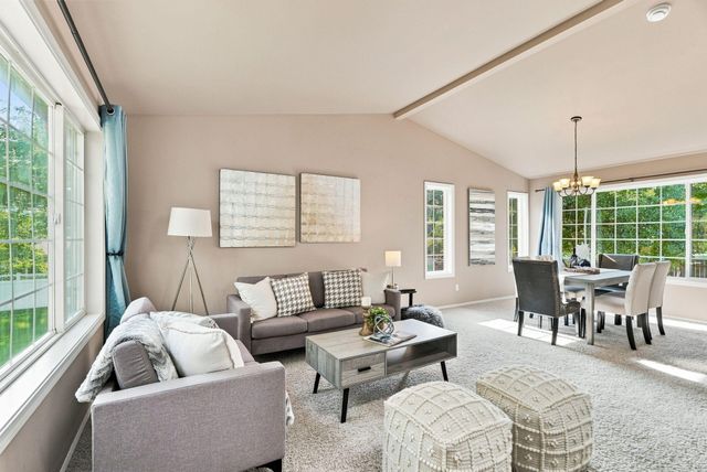23009 E Settler Dr, Liberty Lake, WA 99019