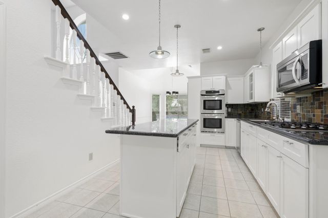 210 Wilkins Crossing, Sugar Land, TX 77479