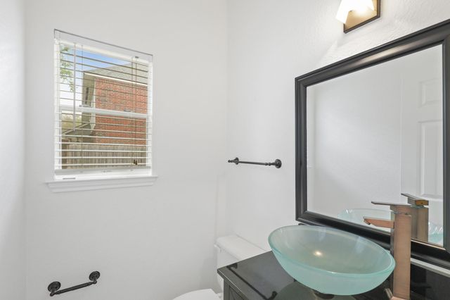 210 Wilkins Crossing, Sugar Land, TX 77479