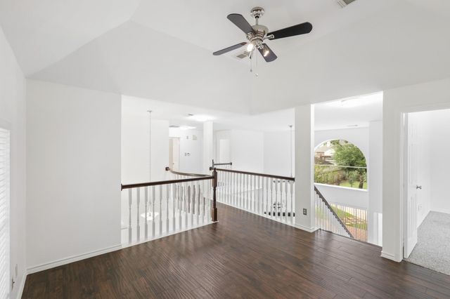 210 Wilkins Crossing, Sugar Land, TX 77479