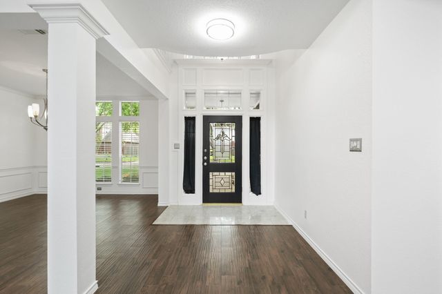 210 Wilkins Crossing, Sugar Land, TX 77479