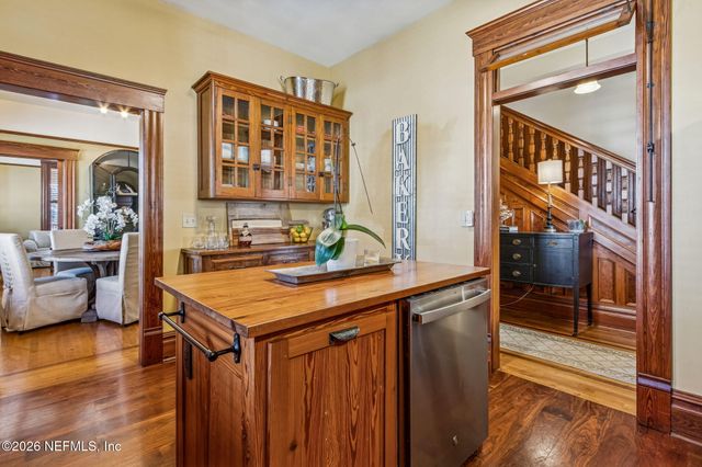 1454 HUBBARD Street, Jacksonville, FL 32206