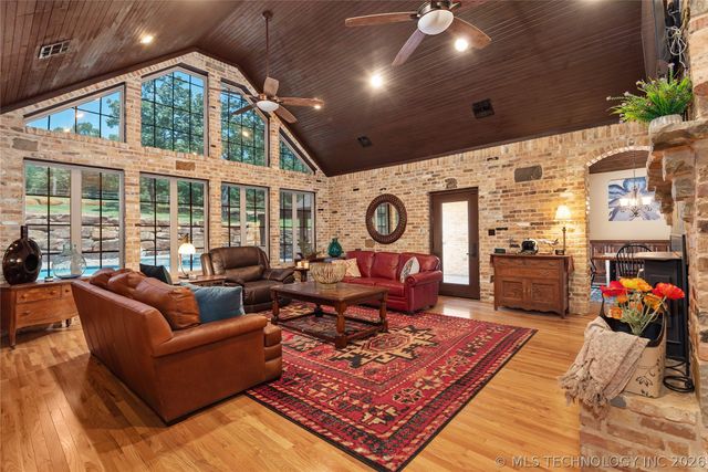 13380 S Garrett Street, Sapulpa, OK 74066