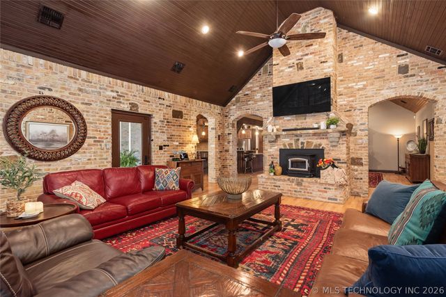 13380 S Garrett Street, Sapulpa, OK 74066