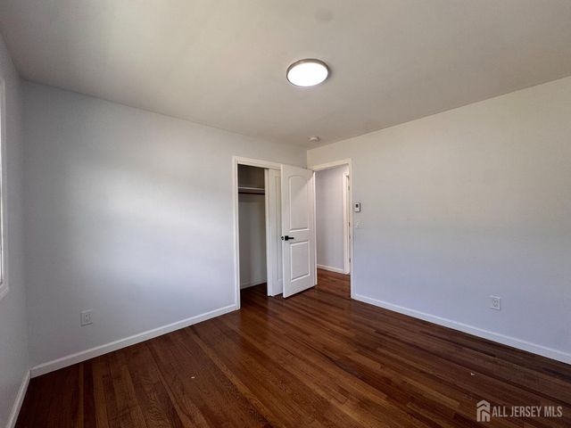 20 Noe Street, Carteret, NJ 07008