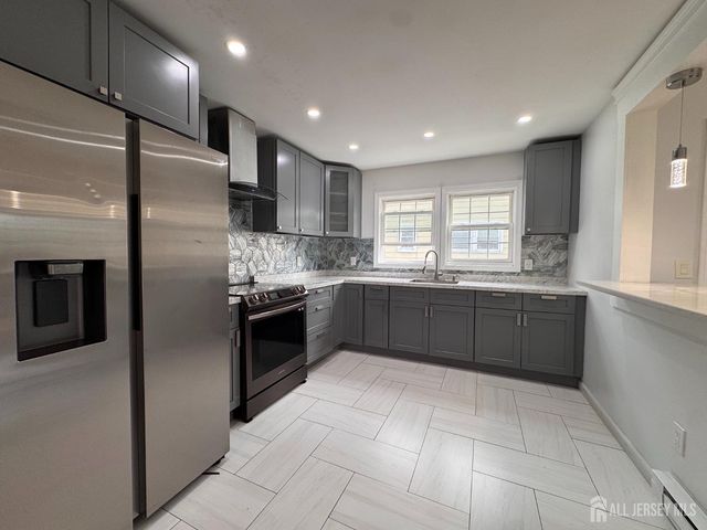 20 Noe Street, Carteret, NJ 07008