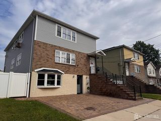20 Noe Street, Carteret, NJ 07008
