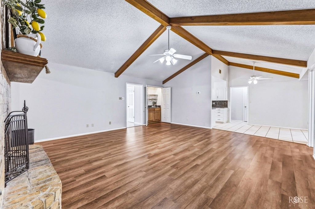 Image 13 of property listing at 3426 Clearview Drive, San Angelo, TX 76904