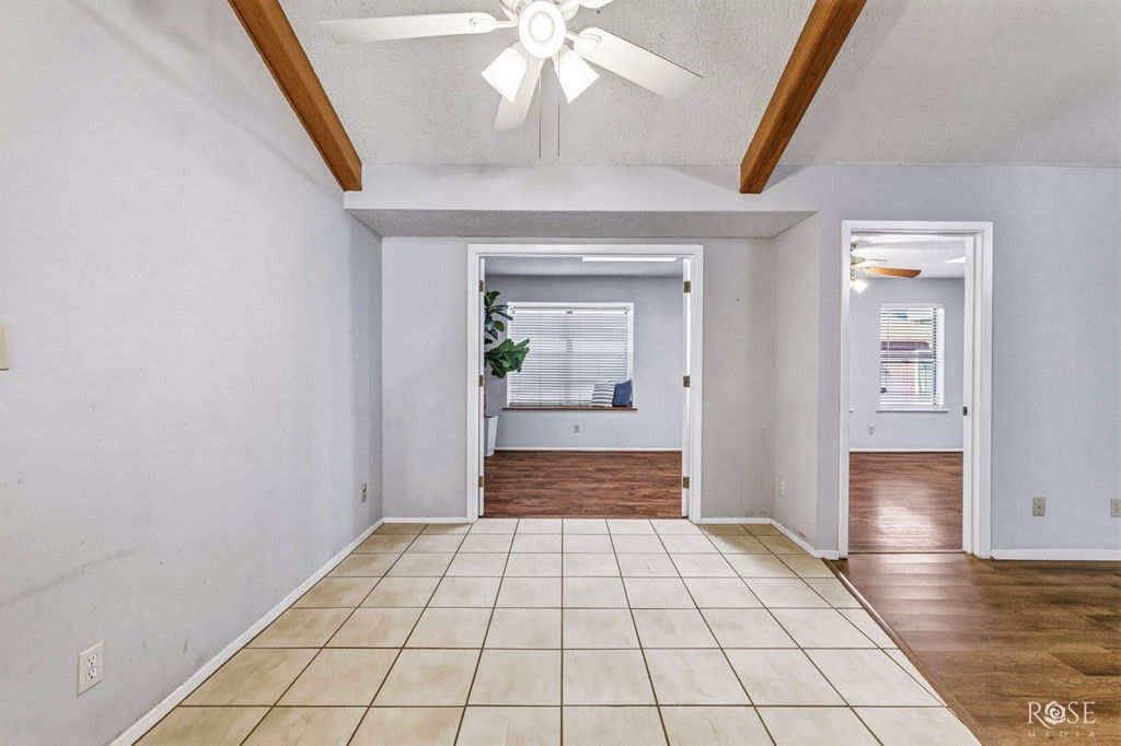 Image 14 of property listing at 3426 Clearview Drive, San Angelo, TX 76904