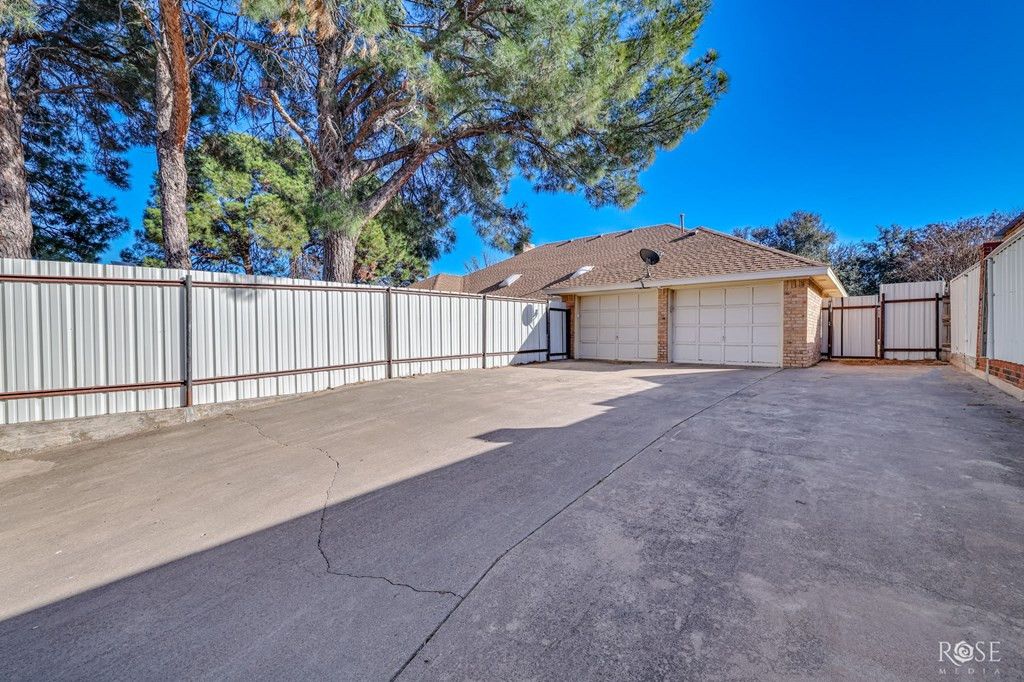 Image 45 of property listing at 3426 Clearview Drive, San Angelo, TX 76904