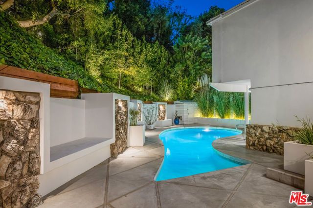 3027 Franklin Canyon Drive, Beverly Hills, CA 90210