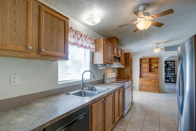 2312 Pepito Dr, La Grange, CA 95329