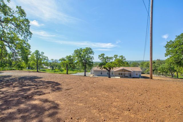 2312 Pepito Dr, La Grange, CA 95329