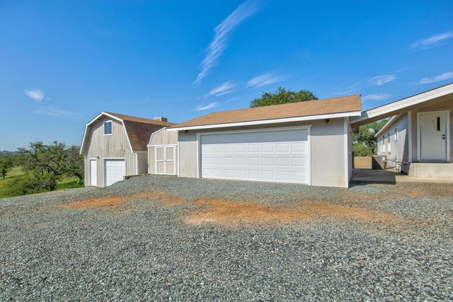 2312 Pepito Dr, La Grange, CA 95329