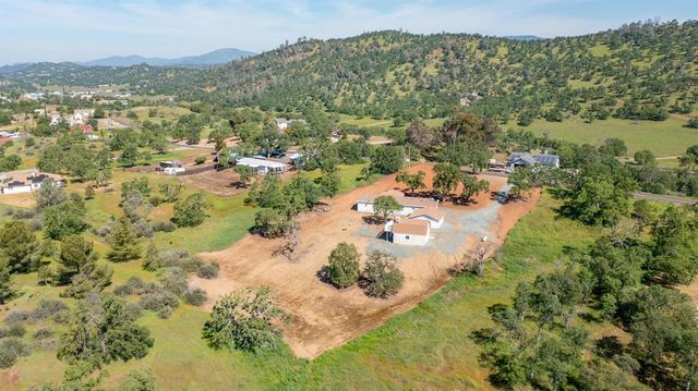 2312 Pepito Dr, La Grange, CA 95329