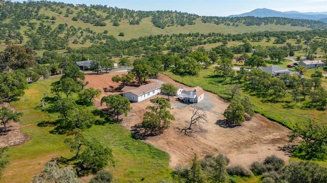 2312 Pepito Dr, La Grange, CA 95329