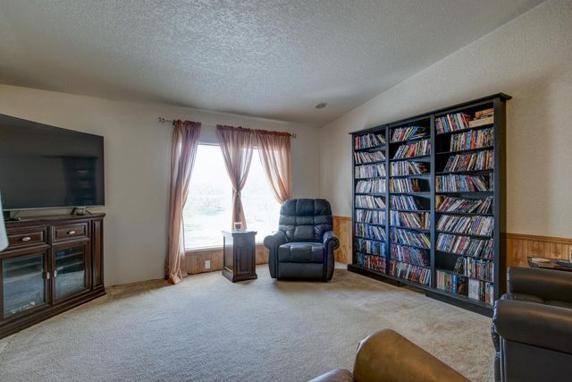 2312 Pepito Dr, La Grange, CA 95329