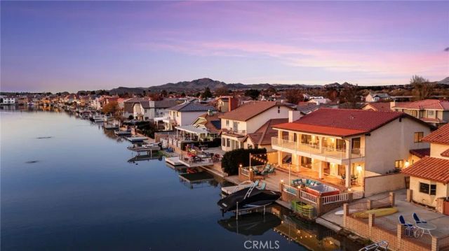 13520 Sea Gull Drive, Victorville, CA 92395