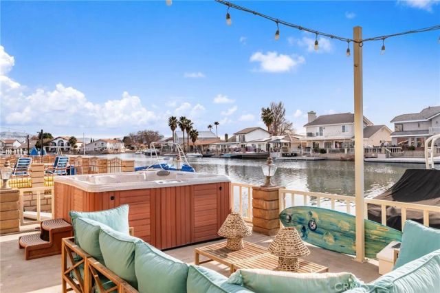 13520 Sea Gull Drive, Victorville, CA 92395