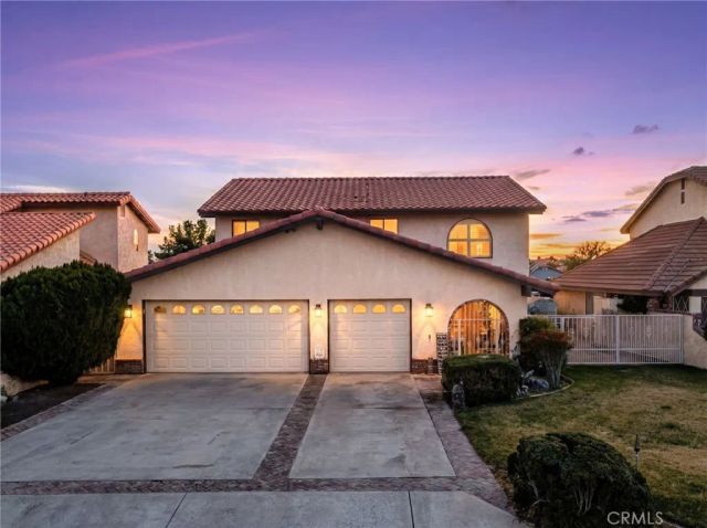 13520 Sea Gull Drive, Victorville, CA 92395