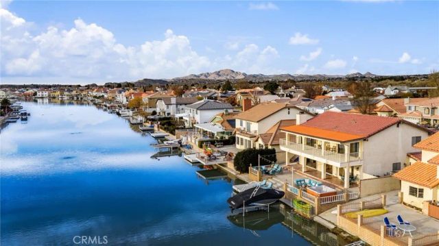 13520 Sea Gull Drive, Victorville, CA 92395