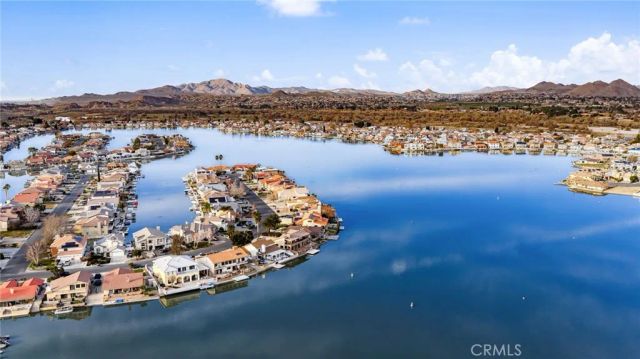 13520 Sea Gull Drive, Victorville, CA 92395