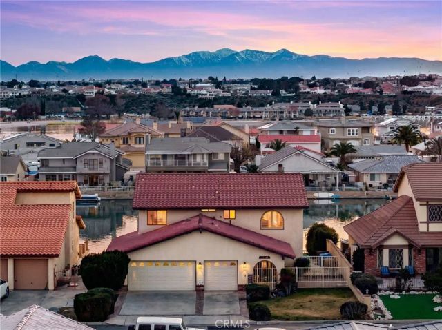 13520 Sea Gull Drive, Victorville, CA 92395