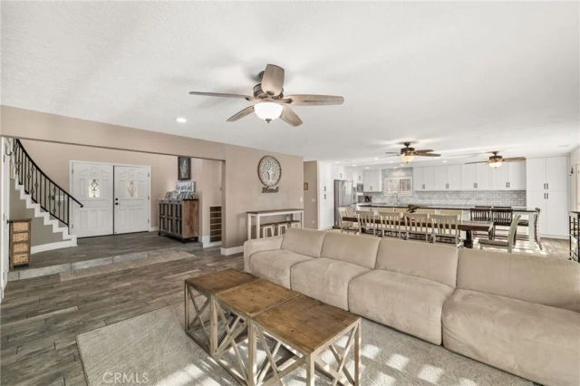 13520 Sea Gull Drive, Victorville, CA 92395